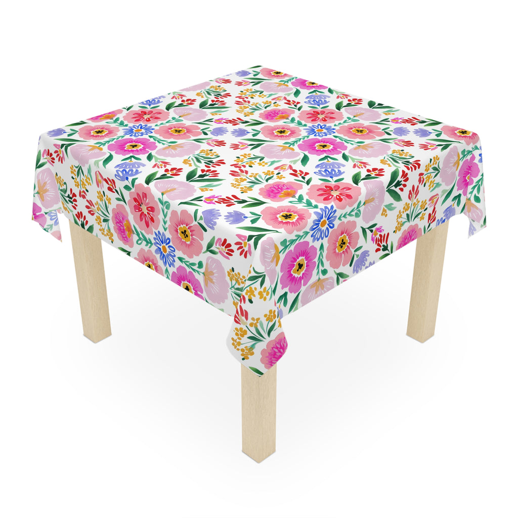 Floral Picnic Tablecloth — Pink Watercolor Flower Pattern for Spring & Summer